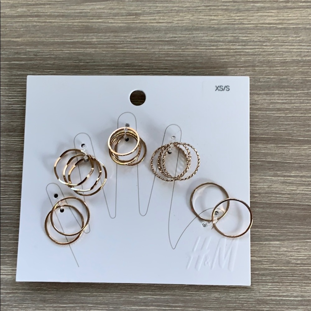 H&M Gold Ring Set